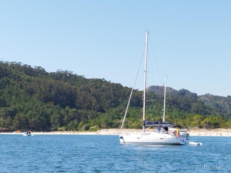 ship photo