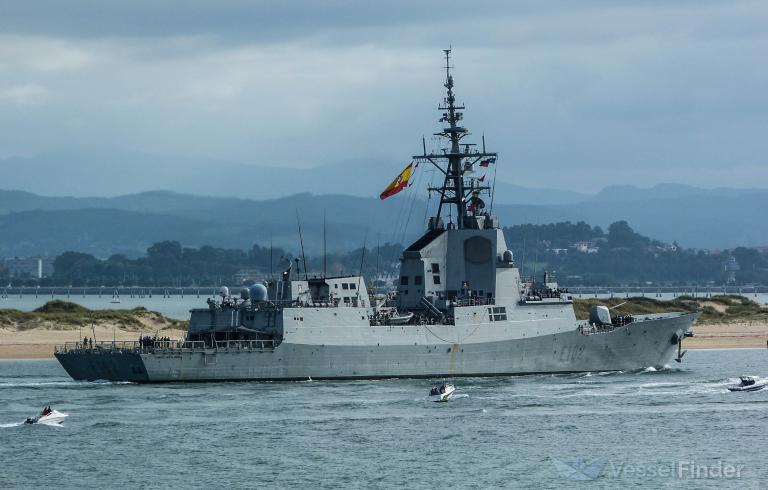 ESPS NAVY SHIP F-102 photo