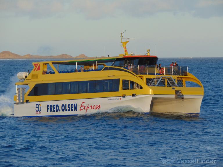 BUGANVILLA EXPRESS photo