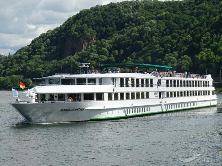 GERARD SCHMITTER photo