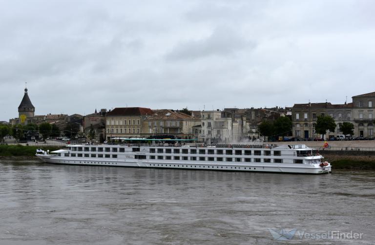 CYRANO DE BERGERAC photo