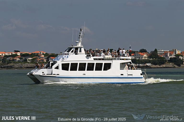 JULES VERNE III photo
