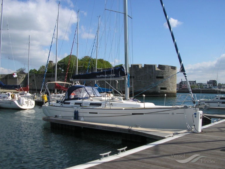ESTIBET II photo