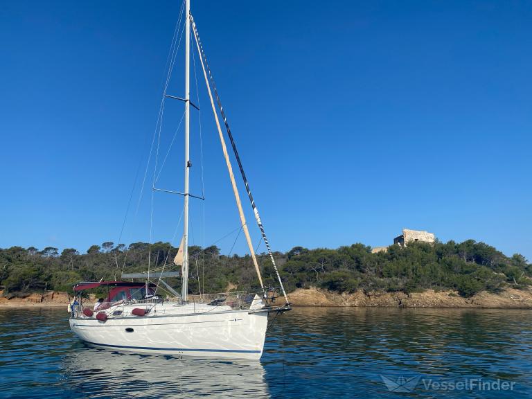 MAREVA photo