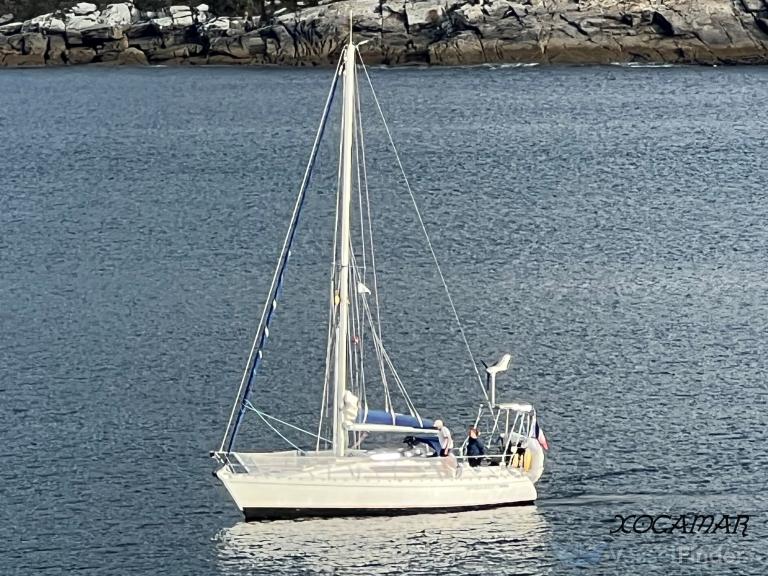 ship photo