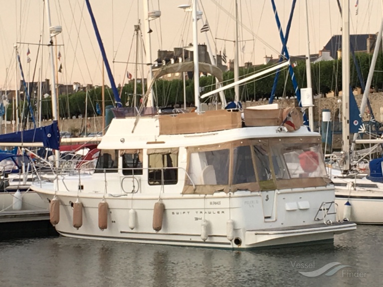 ENCORE UN JOUR photo