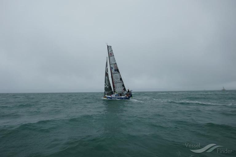 MAXIMUM SOLO SAILOR photo