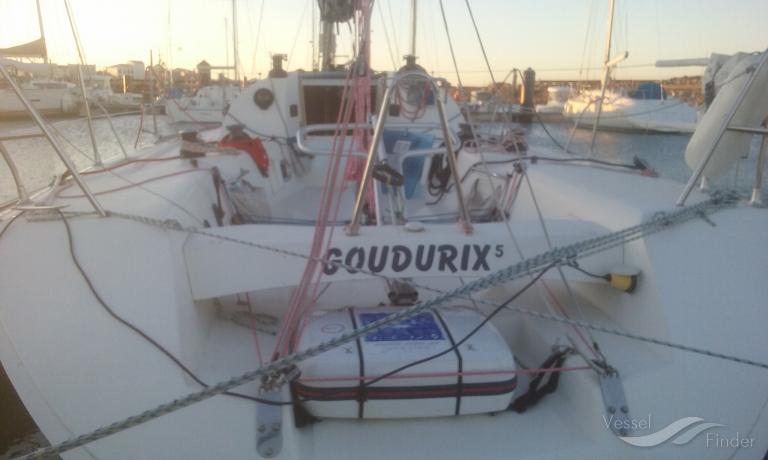GOUDURIX 5 photo