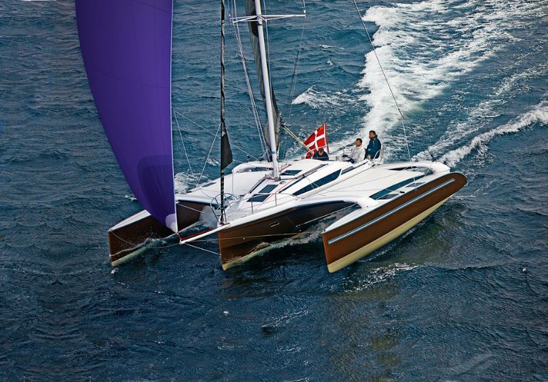 PHISTEHAU IV photo