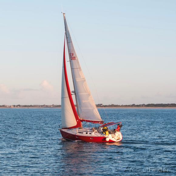 ship photo