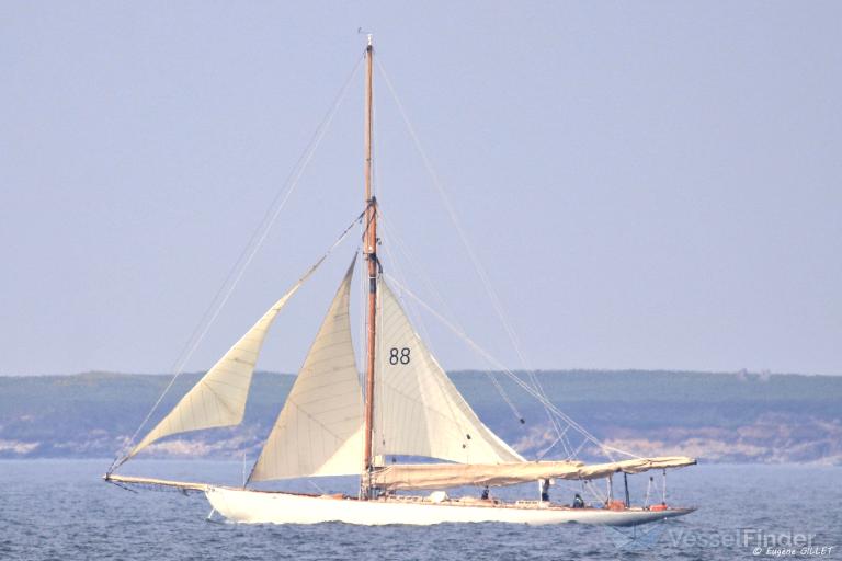 MOONBEAM OF FIFE, Sailing vessel Details and current position MMSI