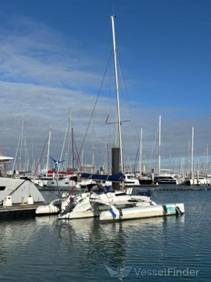 SIRIUS SOLO SAILOR photo