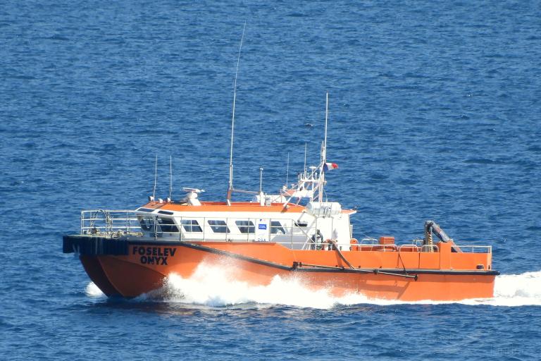 ship photo
