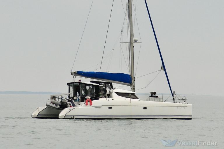 ship photo