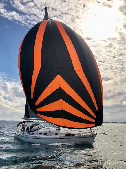 AXE SAIL photo