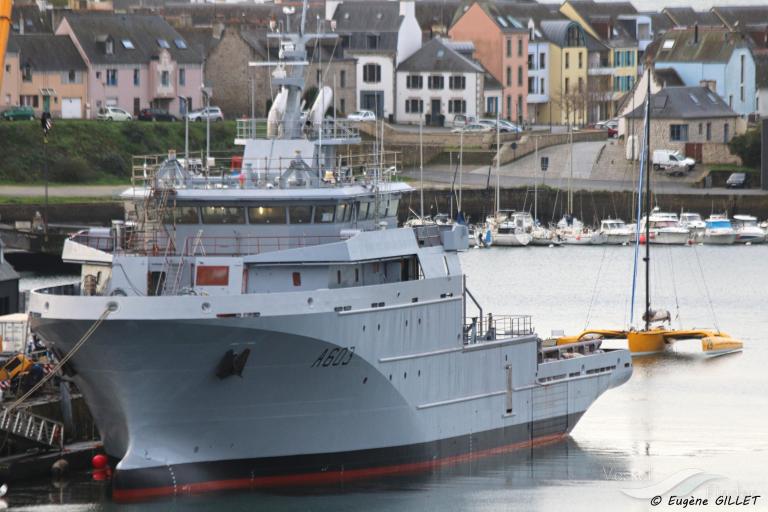 FRENCH WARSHIP photo