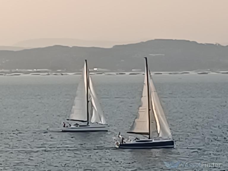 HANITRA II photo