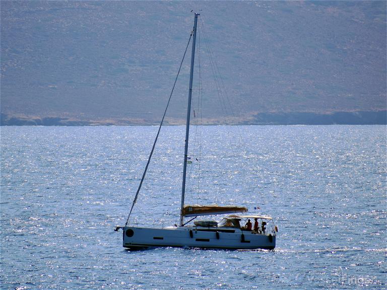 ship photo