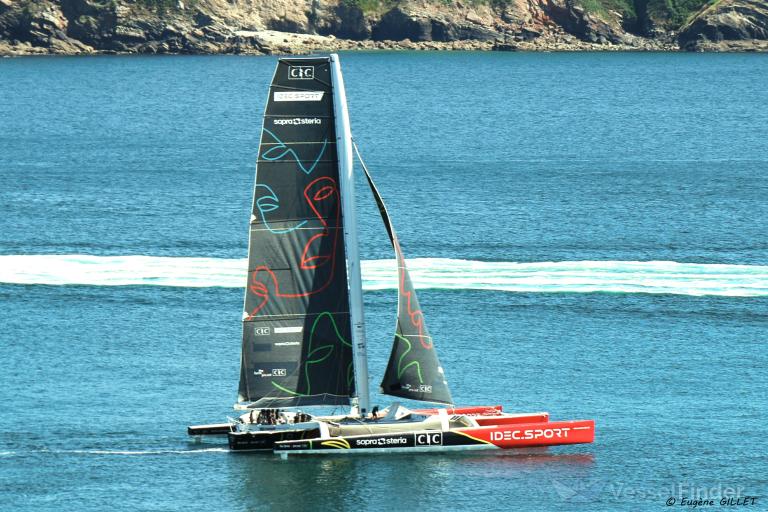 SV IDEC SOLO SAILOR photo