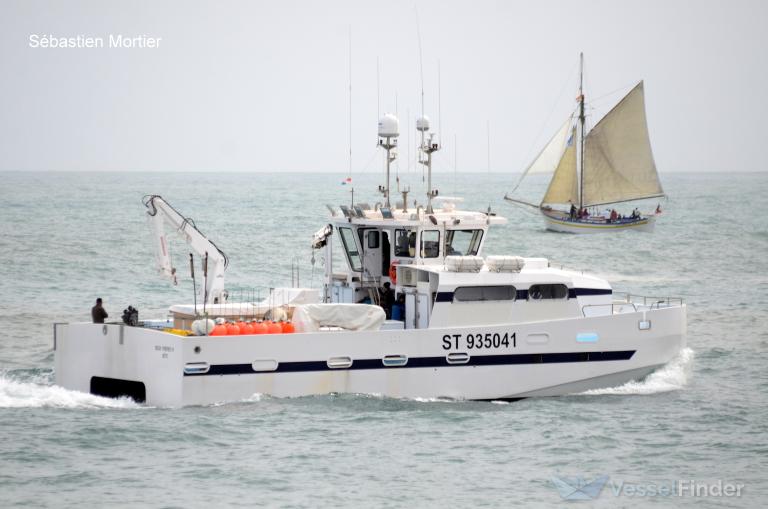 FV DEUX FRERES VI photo