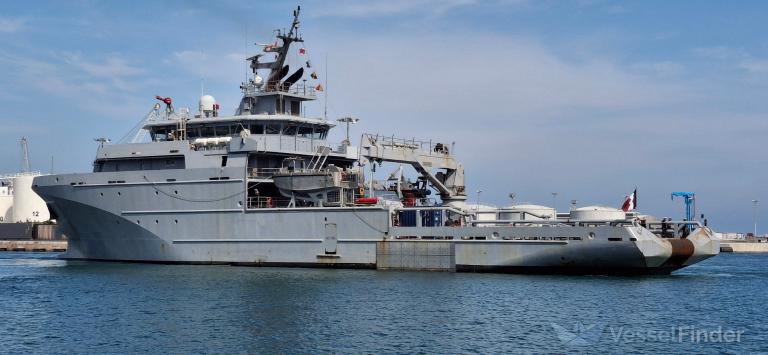 FRENCH WARSHIP photo