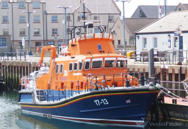 RNLI LIFEBOAT 17-13 photo
