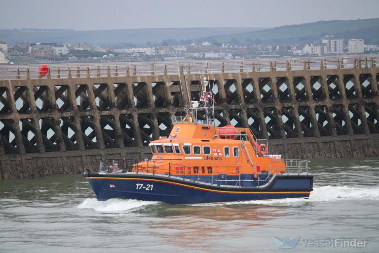 RNLI LIFEBOAT 17-21 photo