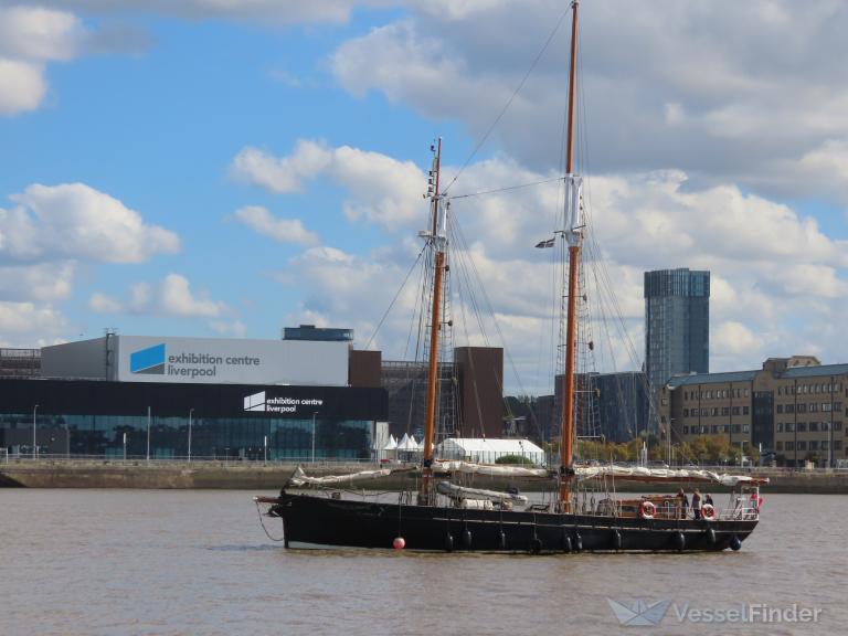 ship photo
