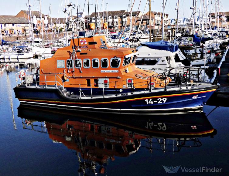 RNLI LIFEBOAT14 29 photo