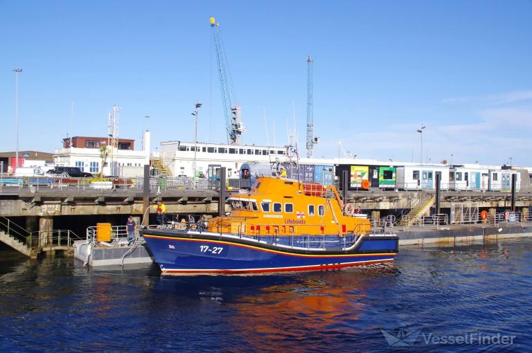 RNLI LIFEBOAT 17-27