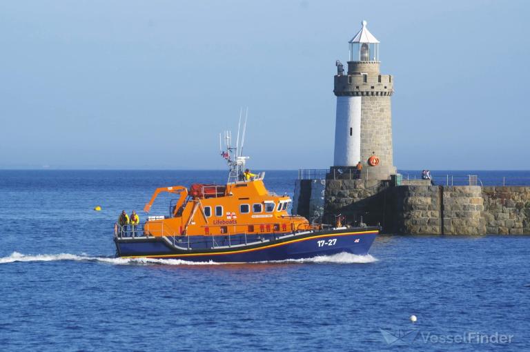 RNLI LIFEBOAT 17-27