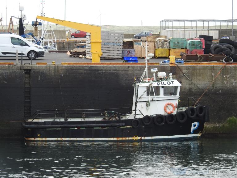 PILOT BOAT AILSA photo