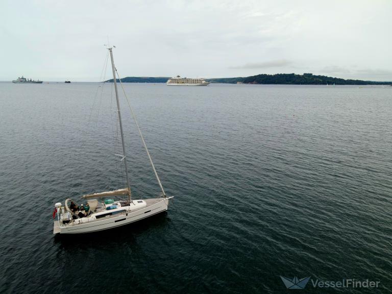 ship photo