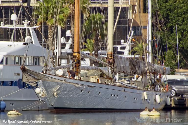 TE VEGA, Sailing vessel Details and current position MMSI 232030742