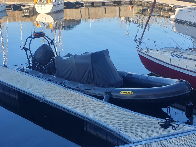 HUMBER 6M RIB photo