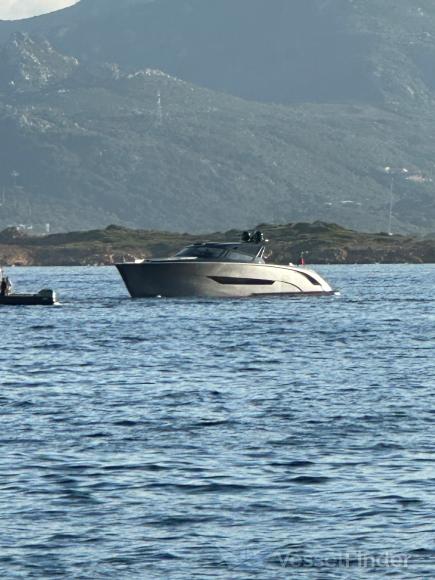 ship photo