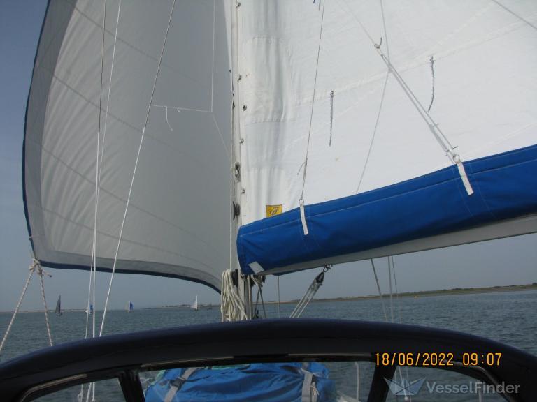 NAVIGATOR OF COWES photo