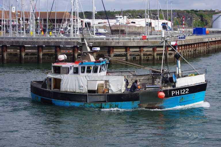 ship photo