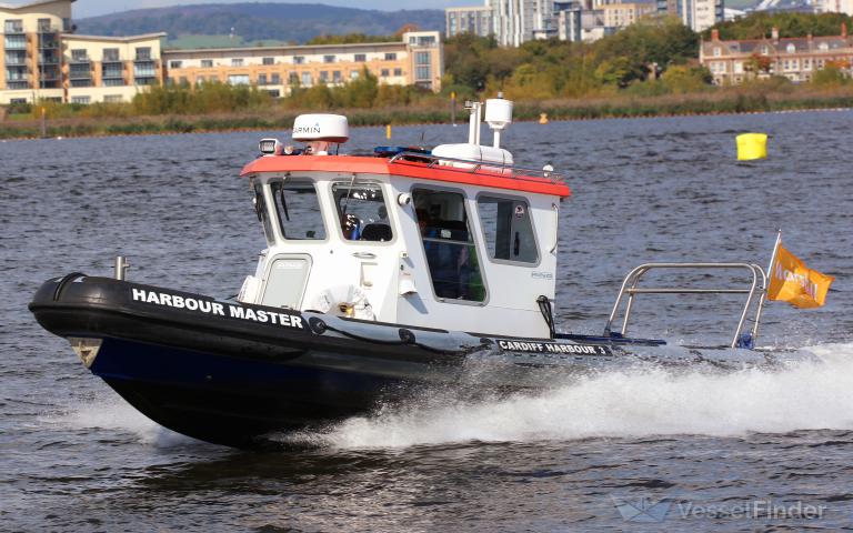 CARDIFF HARBOUR 3 photo