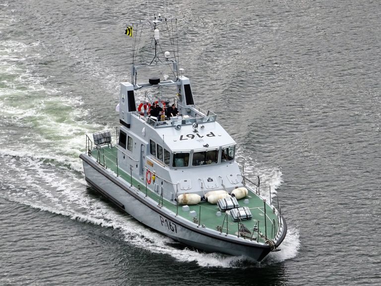 HMS EXPLOIT, Military ops - Details and current position - MMSI ...