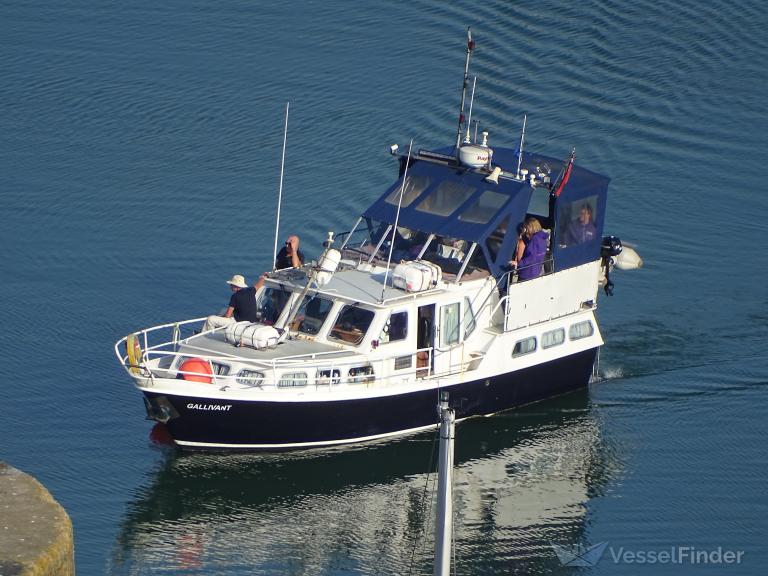 ship photo