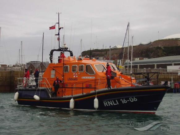 RNLI LIFEBOAT 16-06 photo