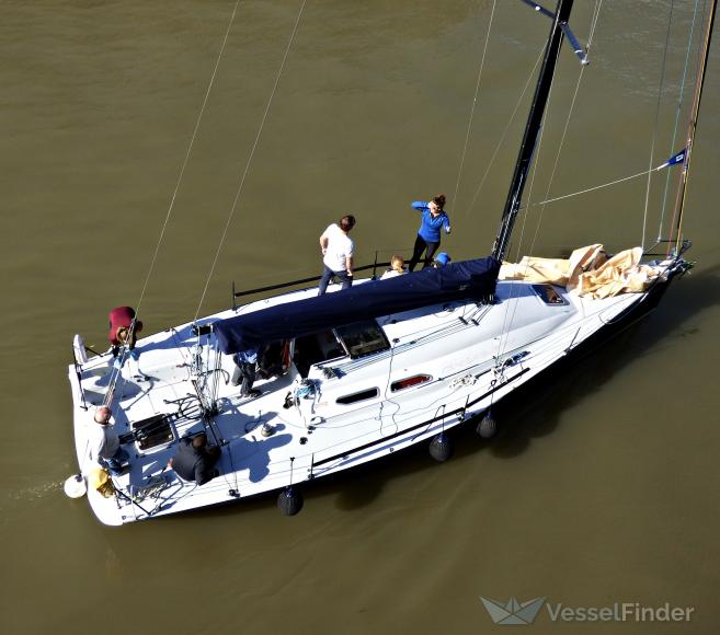 WATER KERFUFFLE photo