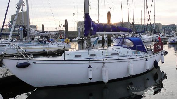 LARA OF CHICHESTER photo