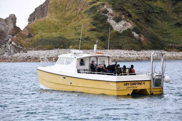 celtic-discovery-diving-ops-details-and-current-position-mmsi