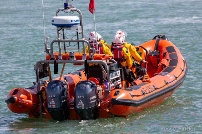 RNLI LIFEBOAT B860