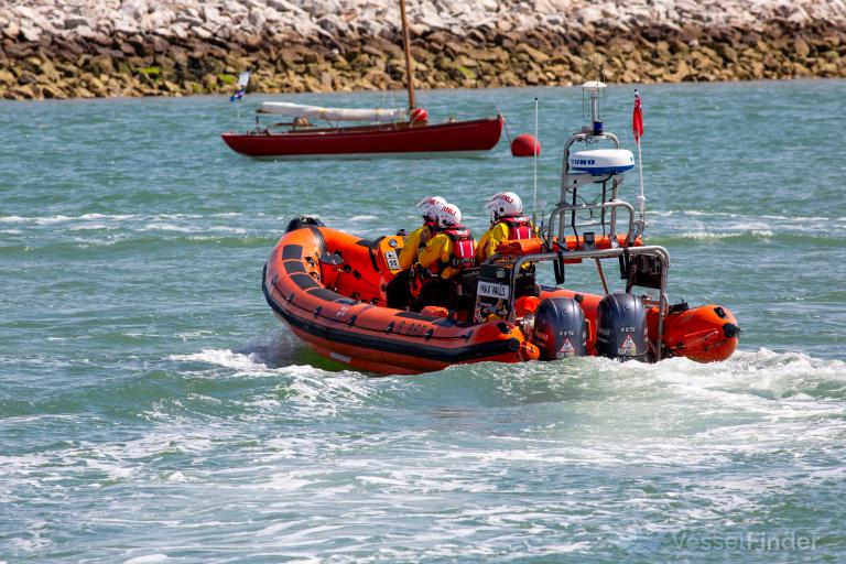 RNLI LIFEBOAT B860