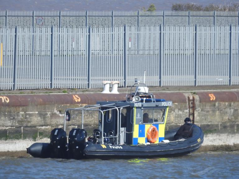 HUMBER DEFENDER photo