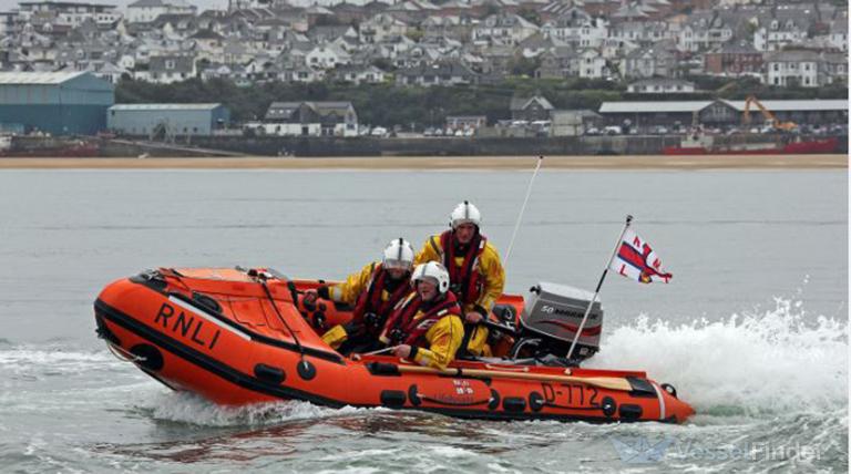 RNLI LIFEBOAT D-772 photo