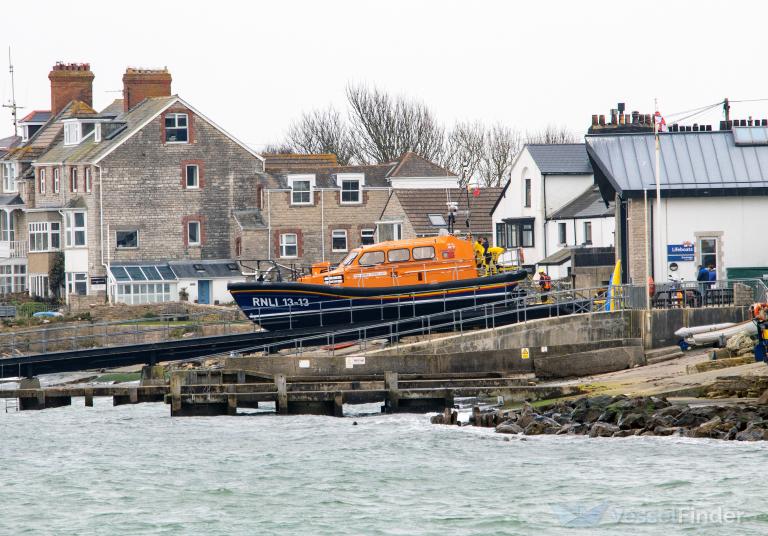 RNLI LIFEBOAT 13-13
